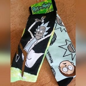 𝅺rick and Morty Crew Socks New 2 Pair Included
